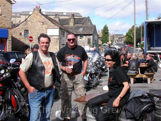 Baildon 2007 Angie - Paul - Mikaela (316).JPG